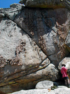 Eagle Beaks ridge crack route